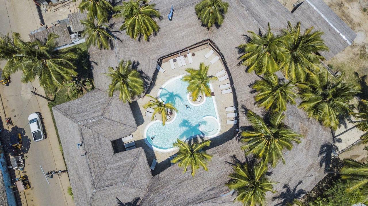 Hotel La Bombonera Nosy Be Exterior photo